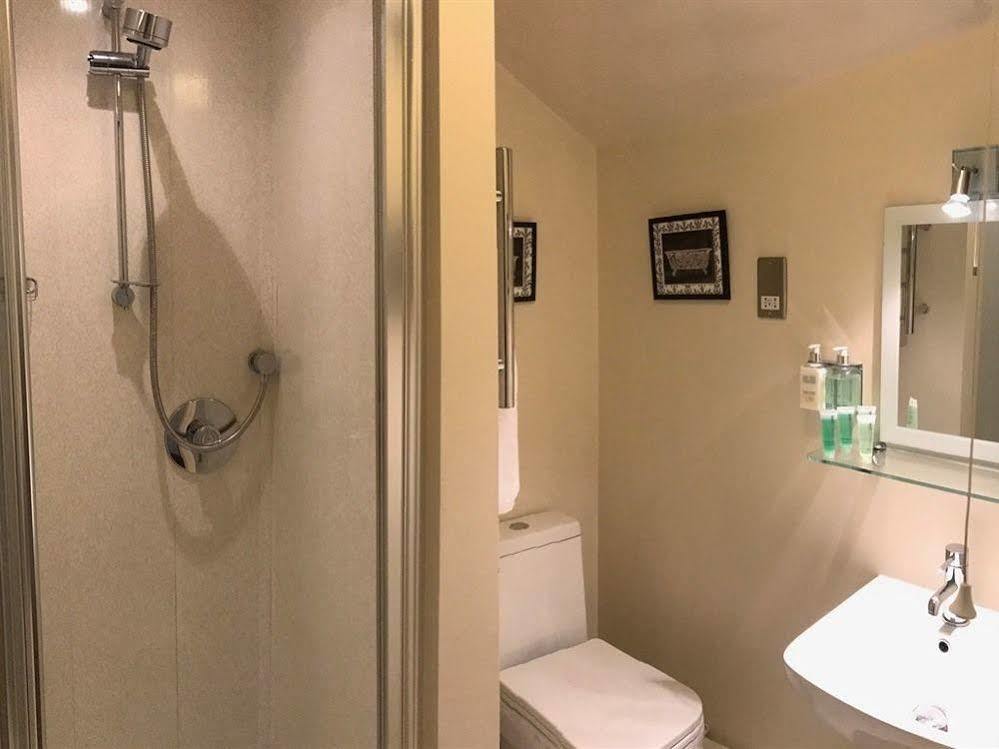 The Nobody Inn Christow エクステリア 写真
